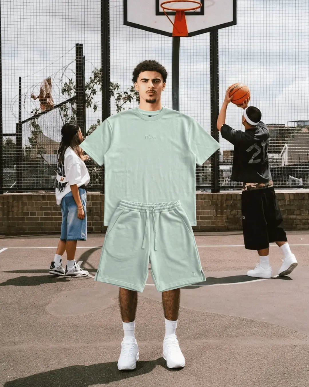 The Relaxed Fit Subtle Green — Trico Maroc